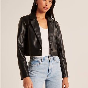 Abercrombie & Fitch Cropped Vegan Leather Blazer XL